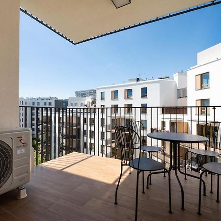 Wola Skwer Happy Apartment Warsaw Exterior photo