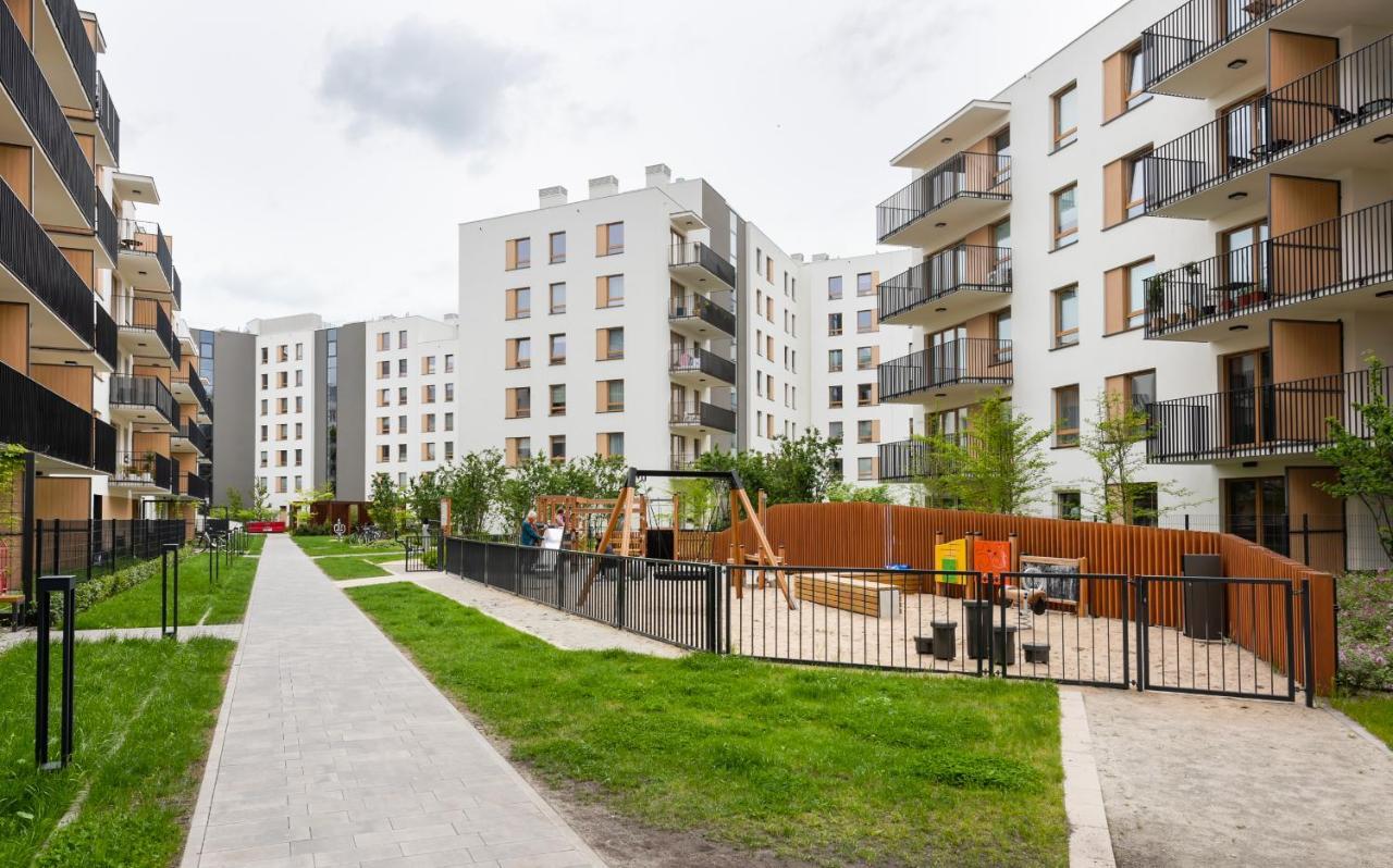 Wola Skwer Happy Apartment Warsaw Exterior photo
