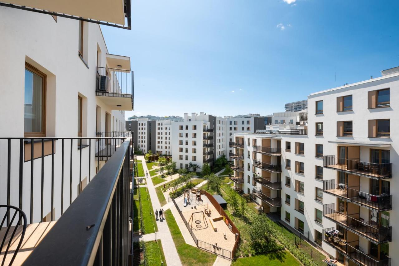 Wola Skwer Happy Apartment Warsaw Exterior photo